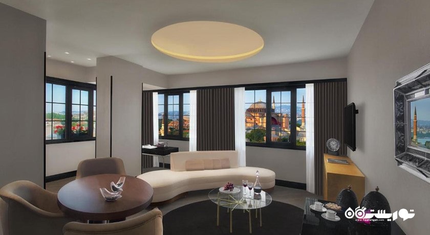 محوطه نشیمن سوئیت کینگ