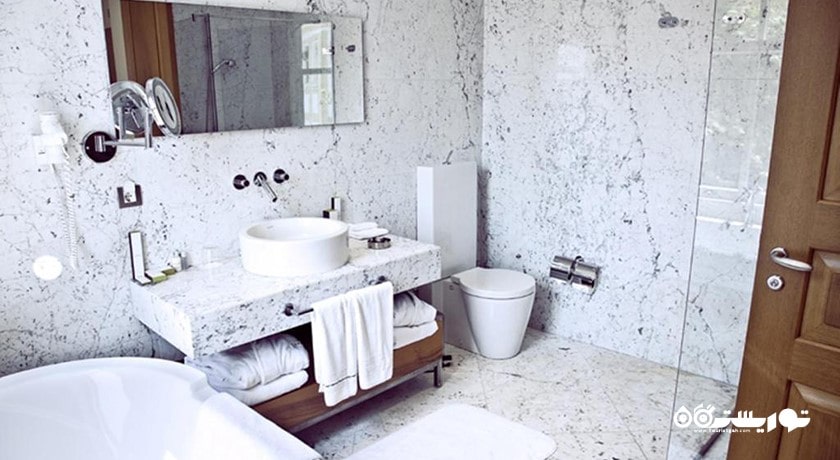 حمام و سرویس بهداشتی اتاق ها