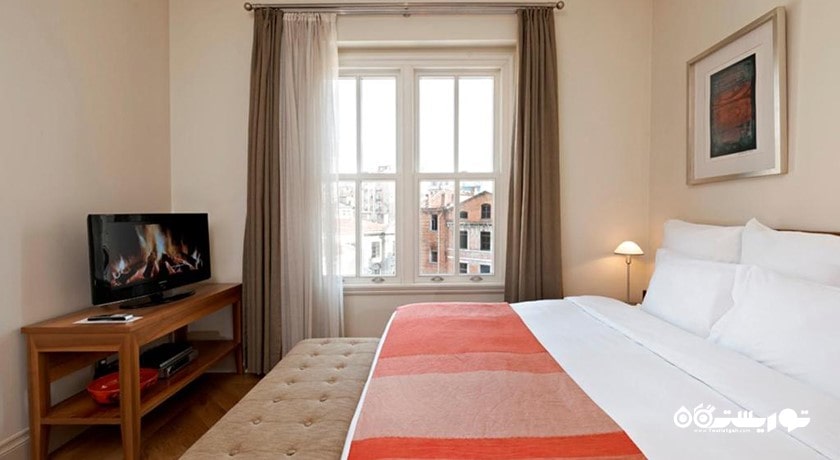 نمای تخت بزرگ سوئیت استاندارد