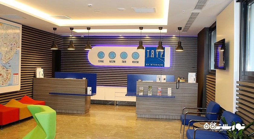 میز پذیرش هتل تی ار وای پی بای وینهام