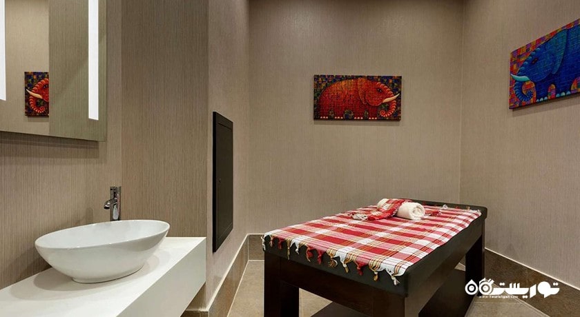 تخت ماساژ مرکز سلامتی و اسپا