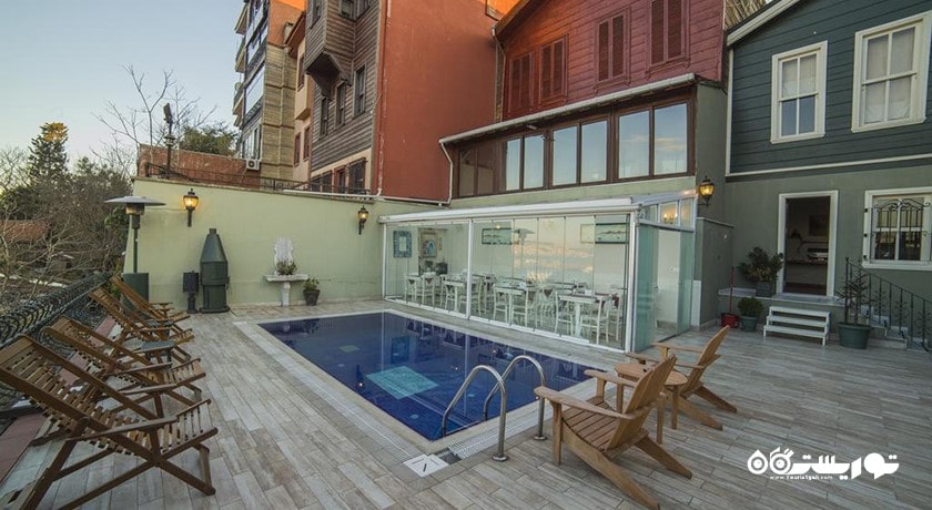 استخر روباز هتل هایریه حانیم کنایی