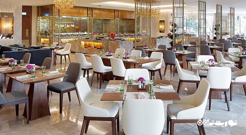 رستوران براسری هتل اینترکانتیننتال استانبول