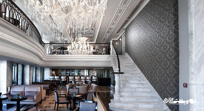 کافه رویال هتل ریکسوس پرا