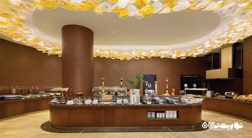 بوفه سلف سرویس رستوران المینا