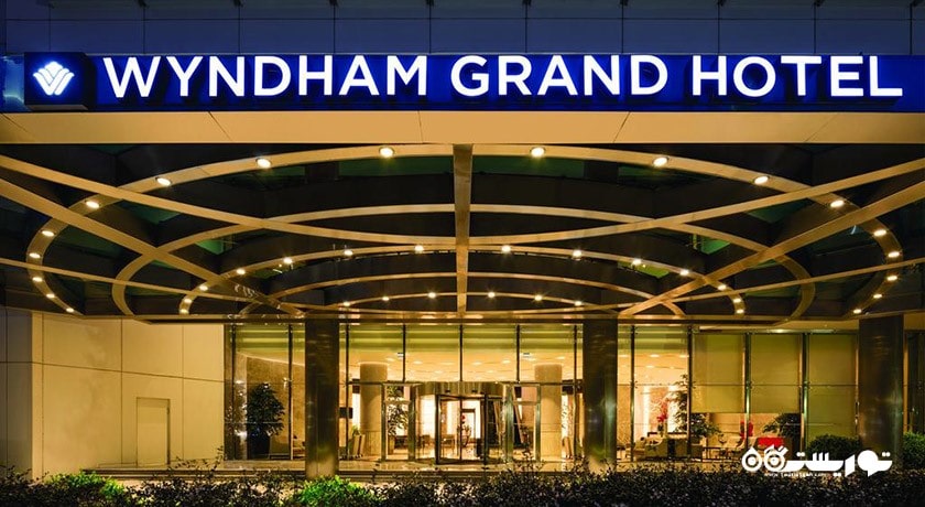 درب ورودی هتل ویندهام گرند استانبول یوروپ