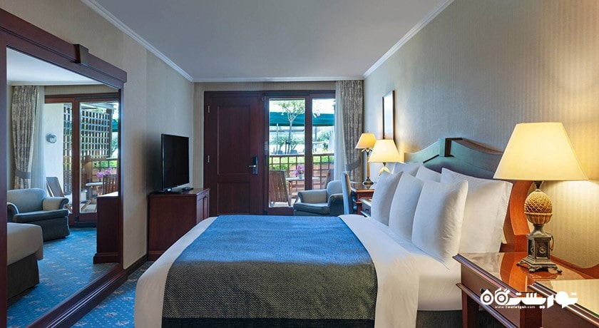 نمای تخت بزرگ اتاق گاردن