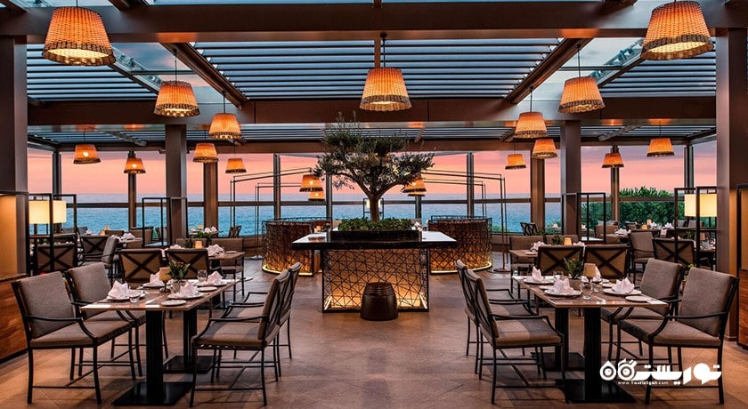 چشم انداز زیبای رستوران دریایی مرمره