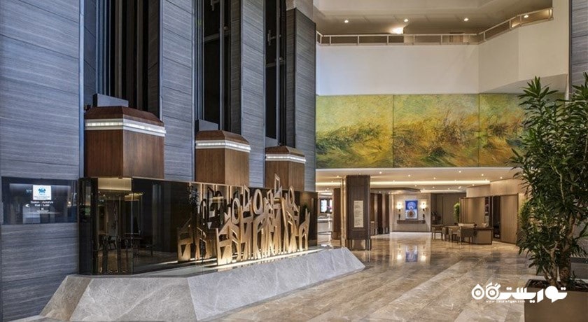 نمای لابی هتل رنسانس پولات استانبول