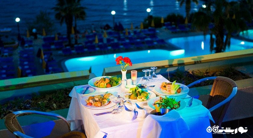 رستوران پرلیود هتل دلوکس فنتسیا