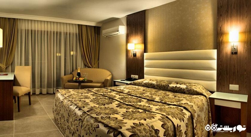 تخت بزرگ اتاق فمیلی