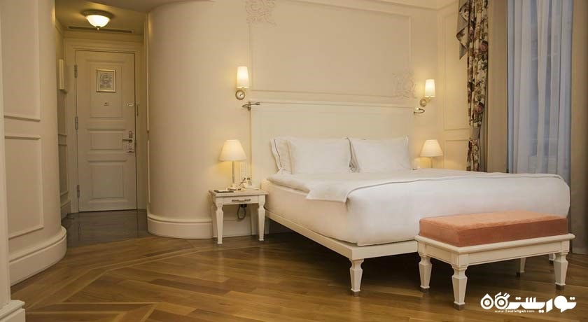 تخت بزرگ سوئیت کرنر دلوکس
