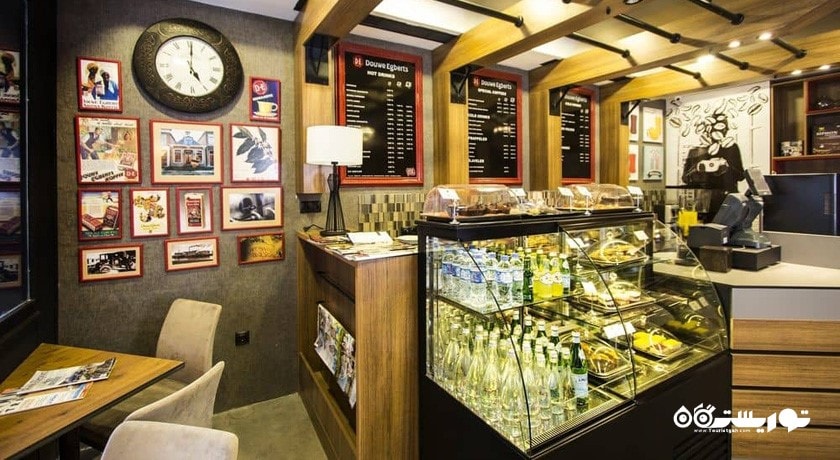 د ا کافه هتل اونت گارد تاکسیم