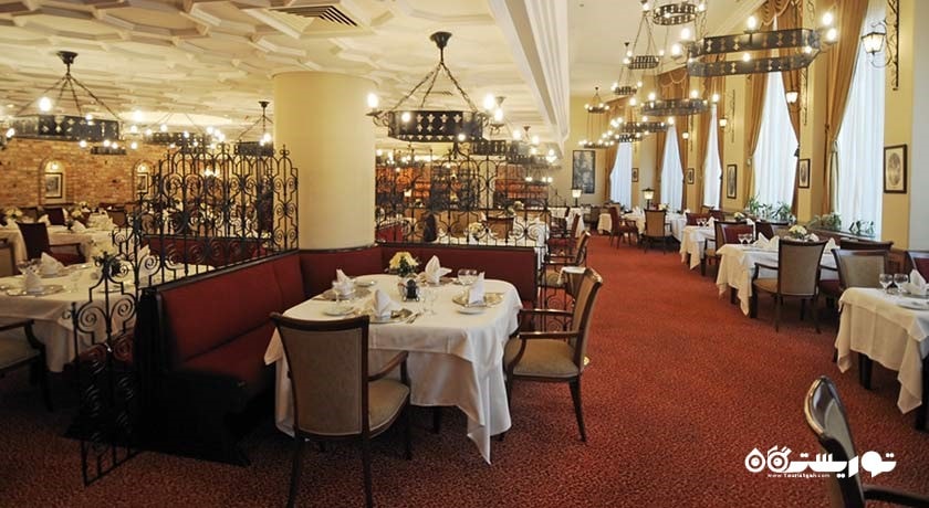 نمای رستوران اجاک باشی گریل هاوس 