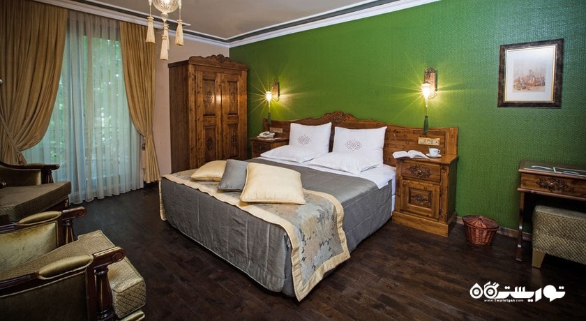 تخت بزرگ اتاق سوپریور دبل