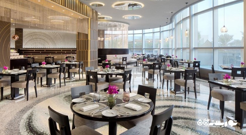 نمای کلی از رستوران موندو