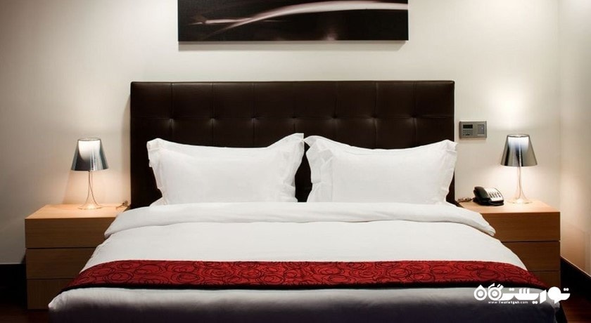 تخت بزرگ آپارتمان تک خوابه دوبلکس