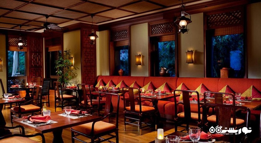 نمایی از رستوران پای تای