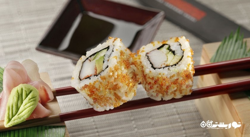 سوشی در رستوران بنیهانا