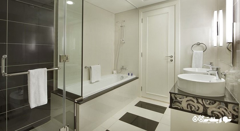 حمام و سرویس بهداشتی اتاق ها