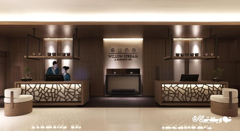 میز پذیرش مرکز سلامتی و اسپا