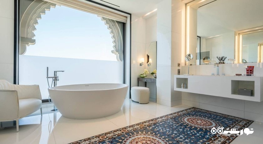 وان حمام مجلل سوئیت پنت هاوس