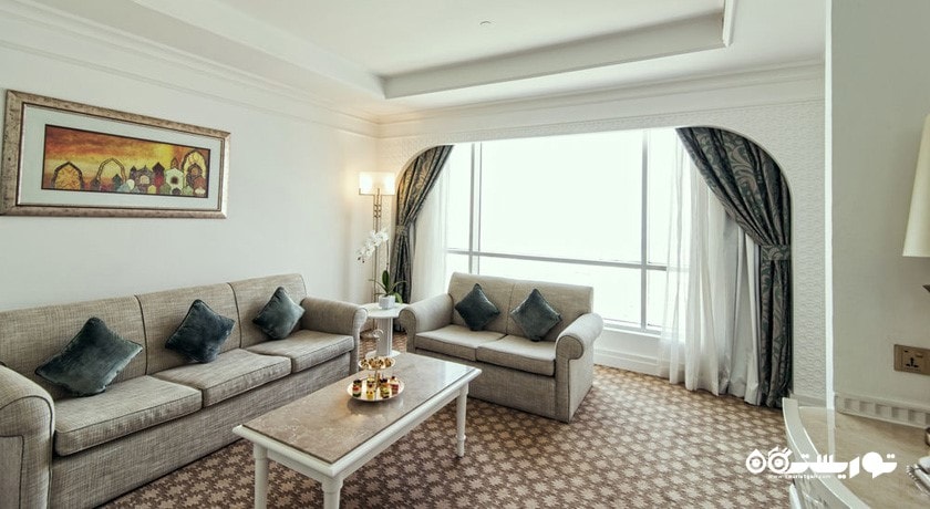 محوطه نشیمن سوئیت کلاب