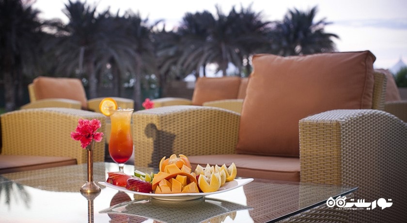 کافه سالامار هتل هبتور گرند بیچ 
