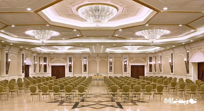 سالن برگزاری همایش و جلسات