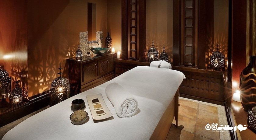 تخت ماساژ مرکز سلامتی و اسپا