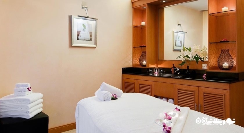 تخت ماساژ مرکز سلامتی و اسپا