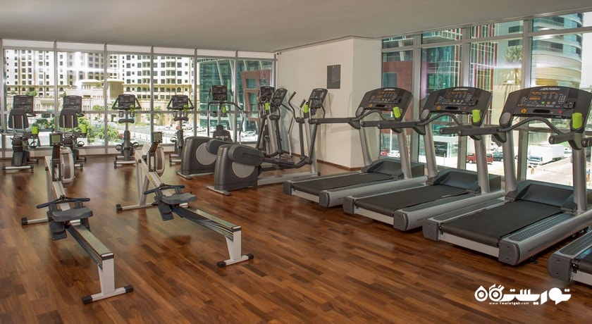 تردمیل های سالن ورزشی هتل