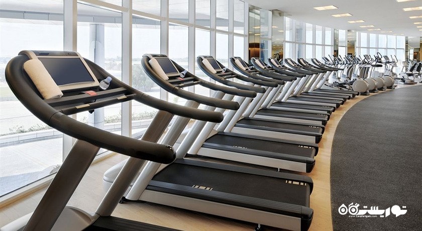 تردمیل های سالن ورزشی هتل