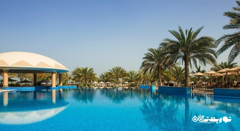 استخر روباز هتل ل رویال مردیین بیچ 
