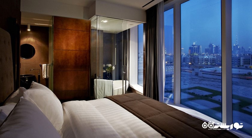 نمای تخت بزرگ سوئیت جونیور