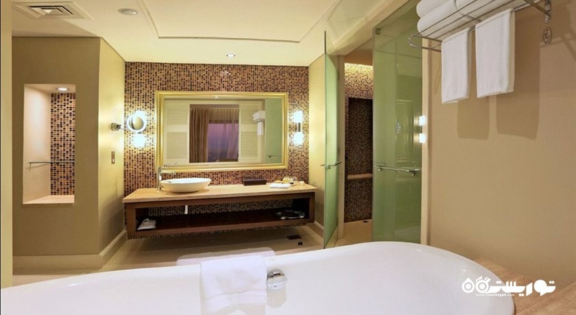 حمام و سرویس بهداشتی اتاق ها