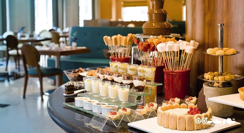 بوفه سلف سرویس رستوران جیگسا