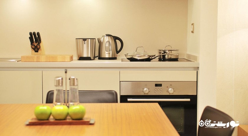 نمای آشپزخانه اتاق استودیو