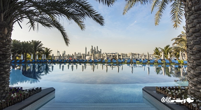 استخر روباز هتل رکسوس د پالم دبی