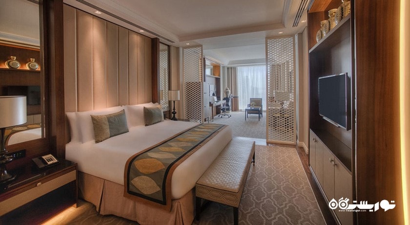 نمای تخت بزرگ سوئیت جونیور