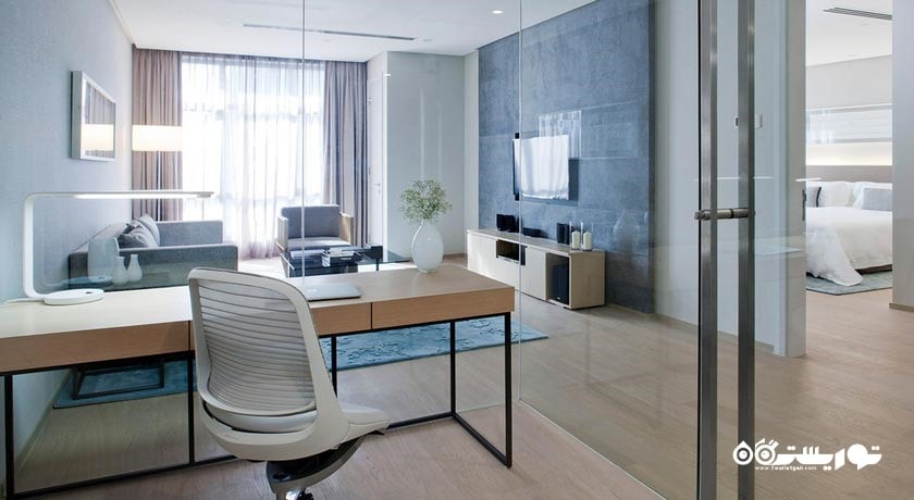 میز کار آپارتمان یک خوابه اگزکیوتیو