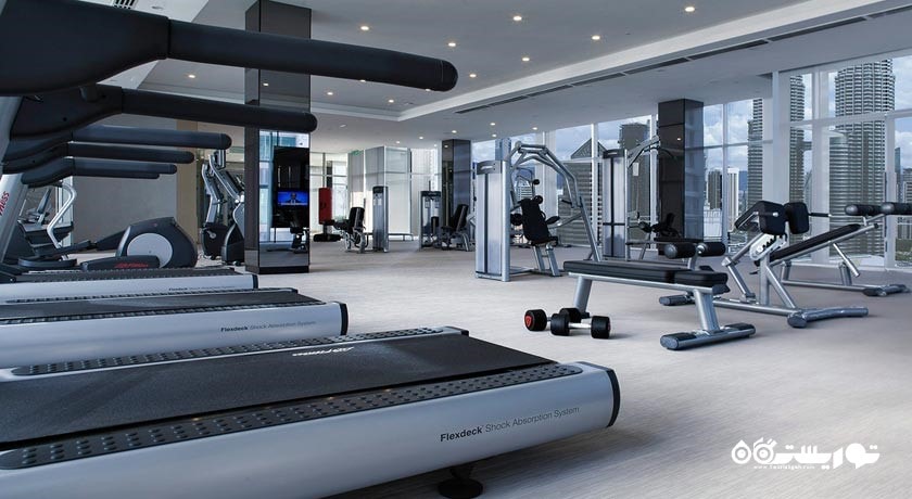 تردمیل های سالن ورزشی هتل