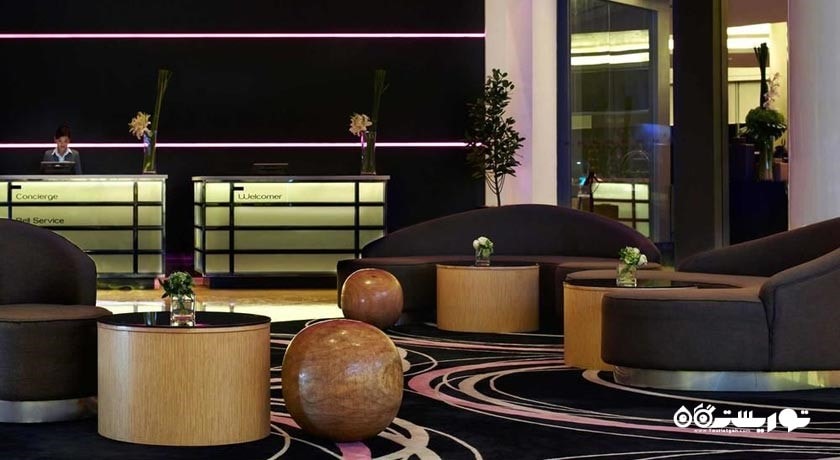 نمای محوطه نشیمن لابی هتل
