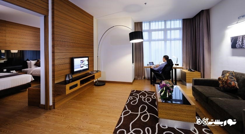 محوطه نشیمن سوئیت دوخوابه