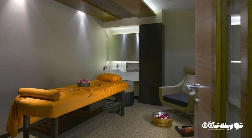 تخت ماساژ مرکز سلامتی و اسپا