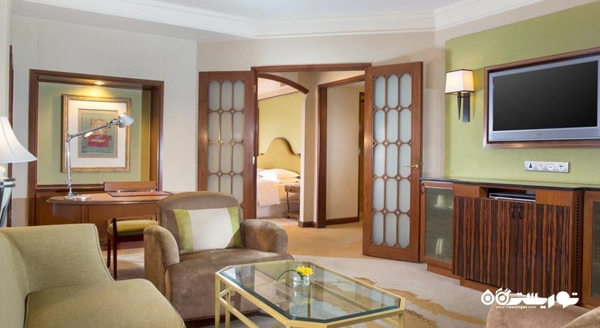 محوطه نشیمن سوئیت کلاب