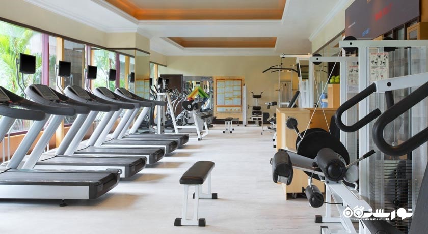 تردمیل ای سالن ورزشی هتل