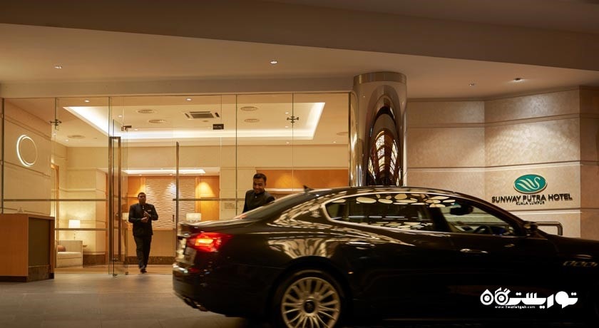 درب ورودی هتل سان وی پوترا