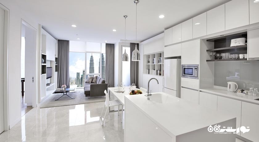 نمای آشپزخانه سوئیت گرند پرمیر