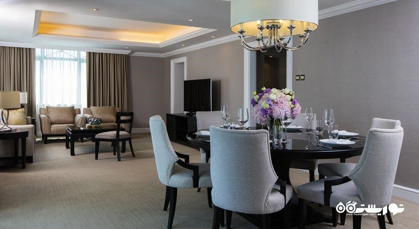 میز غذاخوری سوئیت سه خوابه